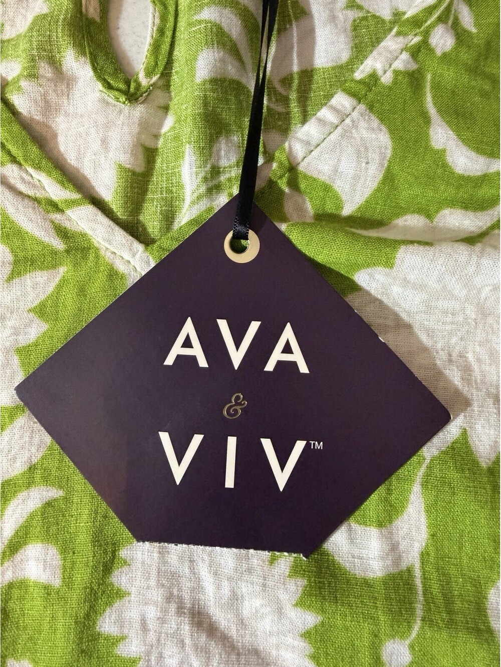 Ava & Viv Linen Blend Blouse Womens 3X Green Floral Beach Resort Wear New - Picture 7 of 11